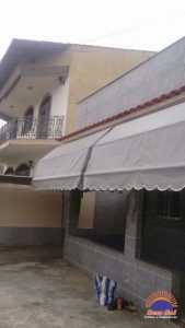 Toldo capota para janela e varanda